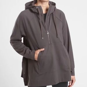 Athleta Glacier Handkerchief Poncho